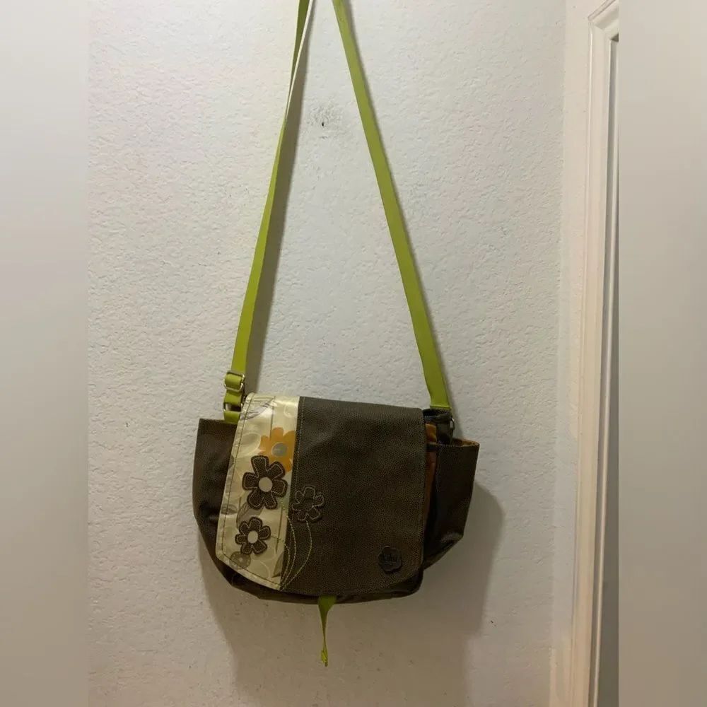 Haiku Sharon Eisenhauer Vegan Pebble Leather Crossbody /shoulder Bag /purse